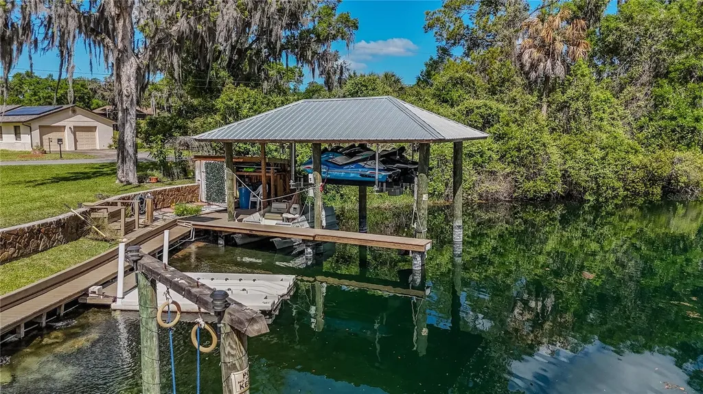 11635 E Blue Cove Drive Dunnellon FL 34432