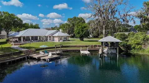 11635 E Blue Cove Drive Dunnellon FL 34432