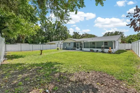 327 London Road Daytona Beach FL 32117