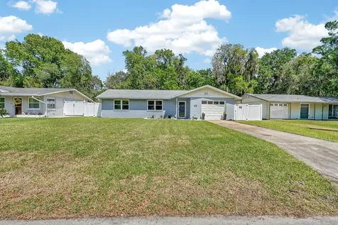 327 London Road Daytona Beach FL 32117
