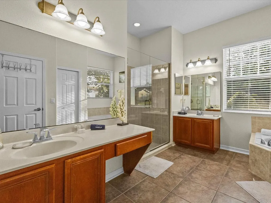 1229 Molona Street Reunion FL 34747