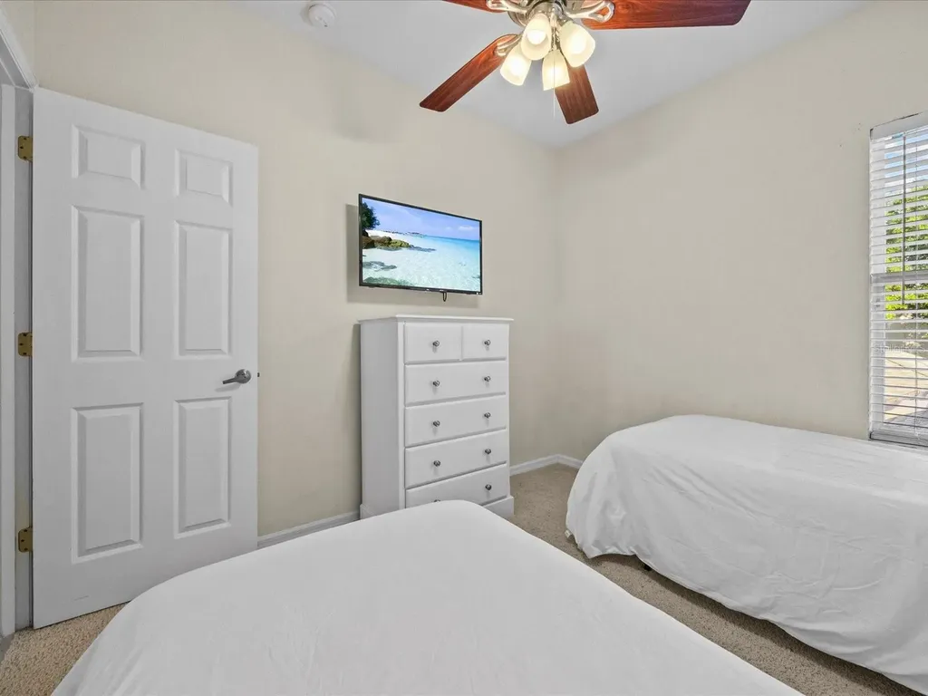 1229 Molona Street Reunion FL 34747
