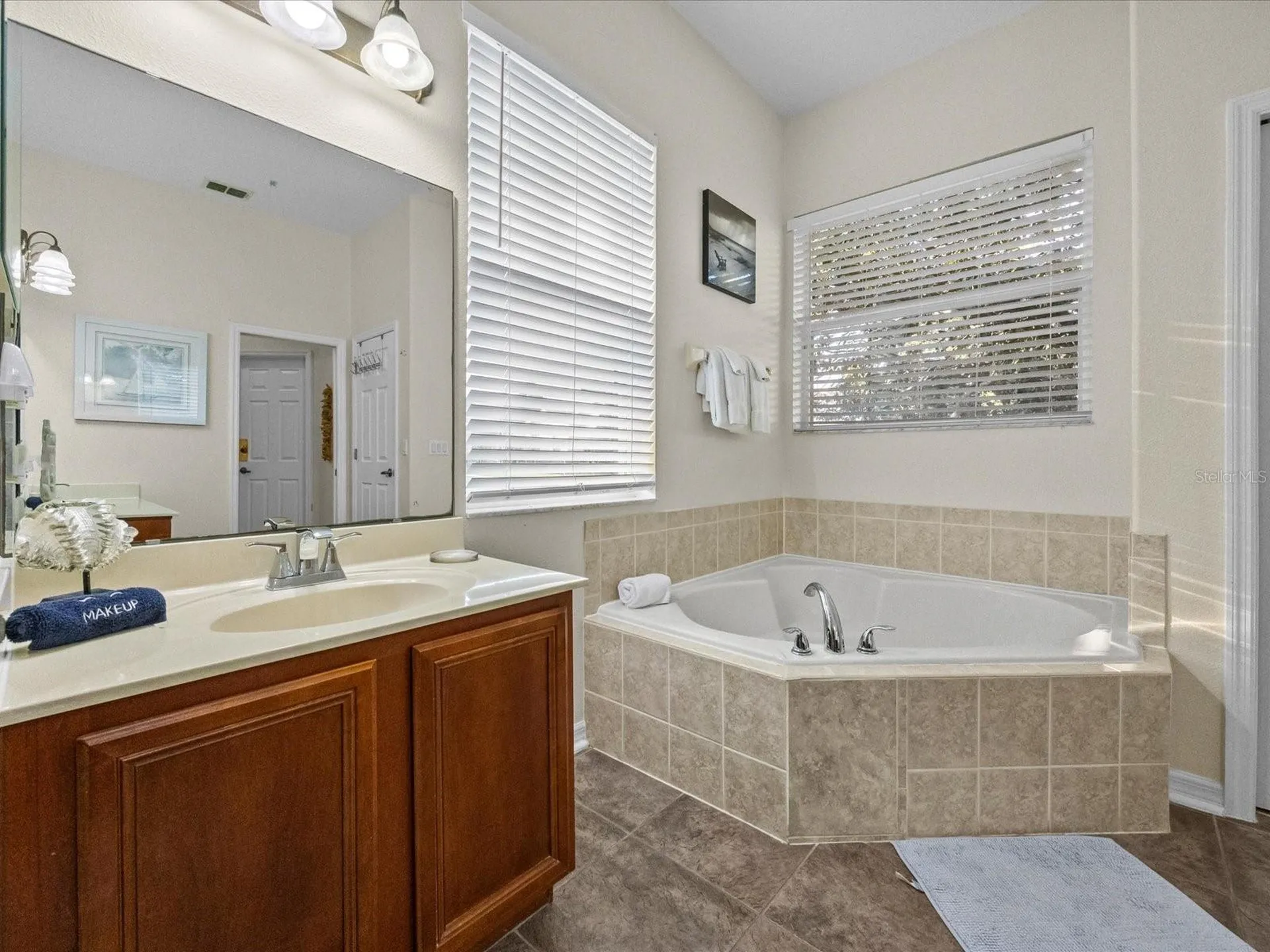 1229 Molona Street Reunion FL 34747