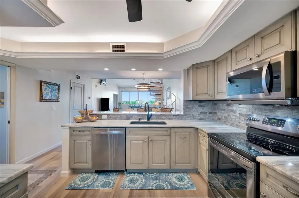 9604 Cortez Road W Bradenton FL 34210