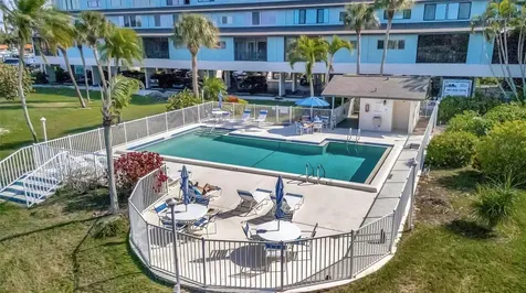 9604 Cortez Road W Bradenton FL 34210