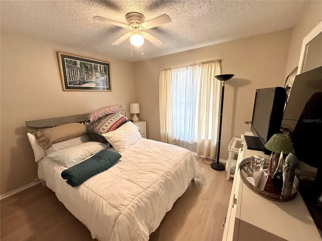 7249 Parkside Villas Drive N St Petersburg FL 33709
