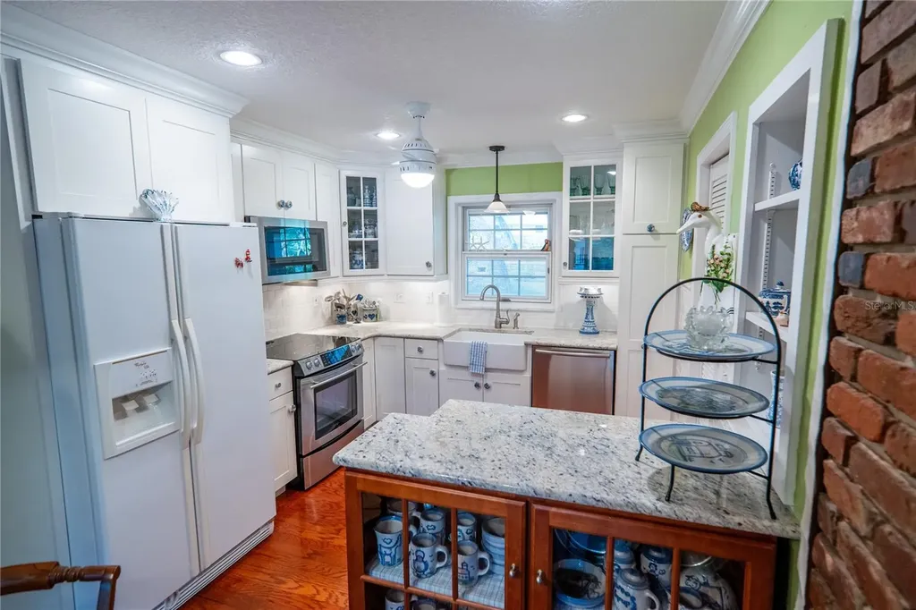 601 Fox Valley Drive Longwood FL 32779