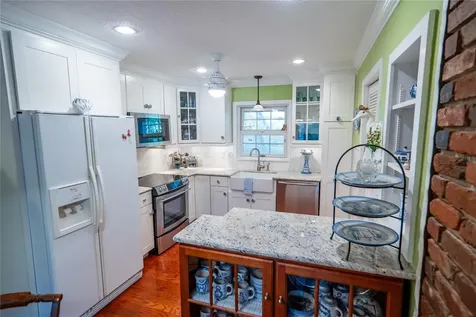 601 Fox Valley Drive Longwood FL 32779