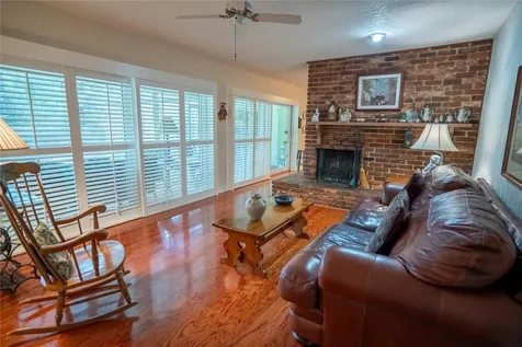 601 Fox Valley Drive Longwood FL 32779