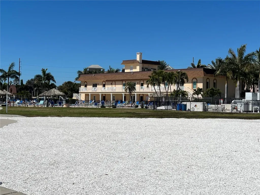 5130 Brittany Drive S St Petersburg FL 33715