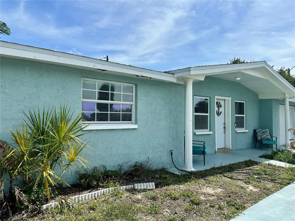 3240 Briar Cliff Drive Holiday FL 34691