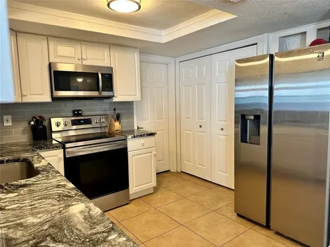 3240 Briar Cliff Drive Holiday FL 34691