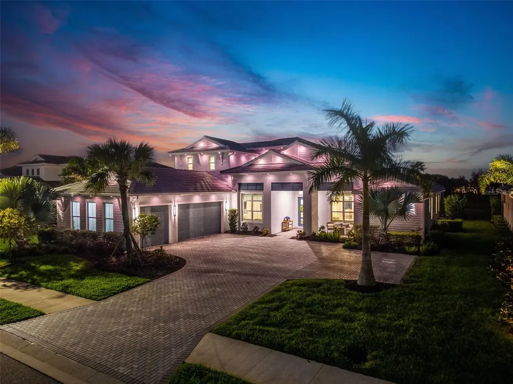 8331 Redonda Loop Lakewood Ranch FL 34202