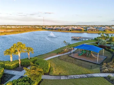 8331 Redonda Loop Lakewood Ranch FL 34202