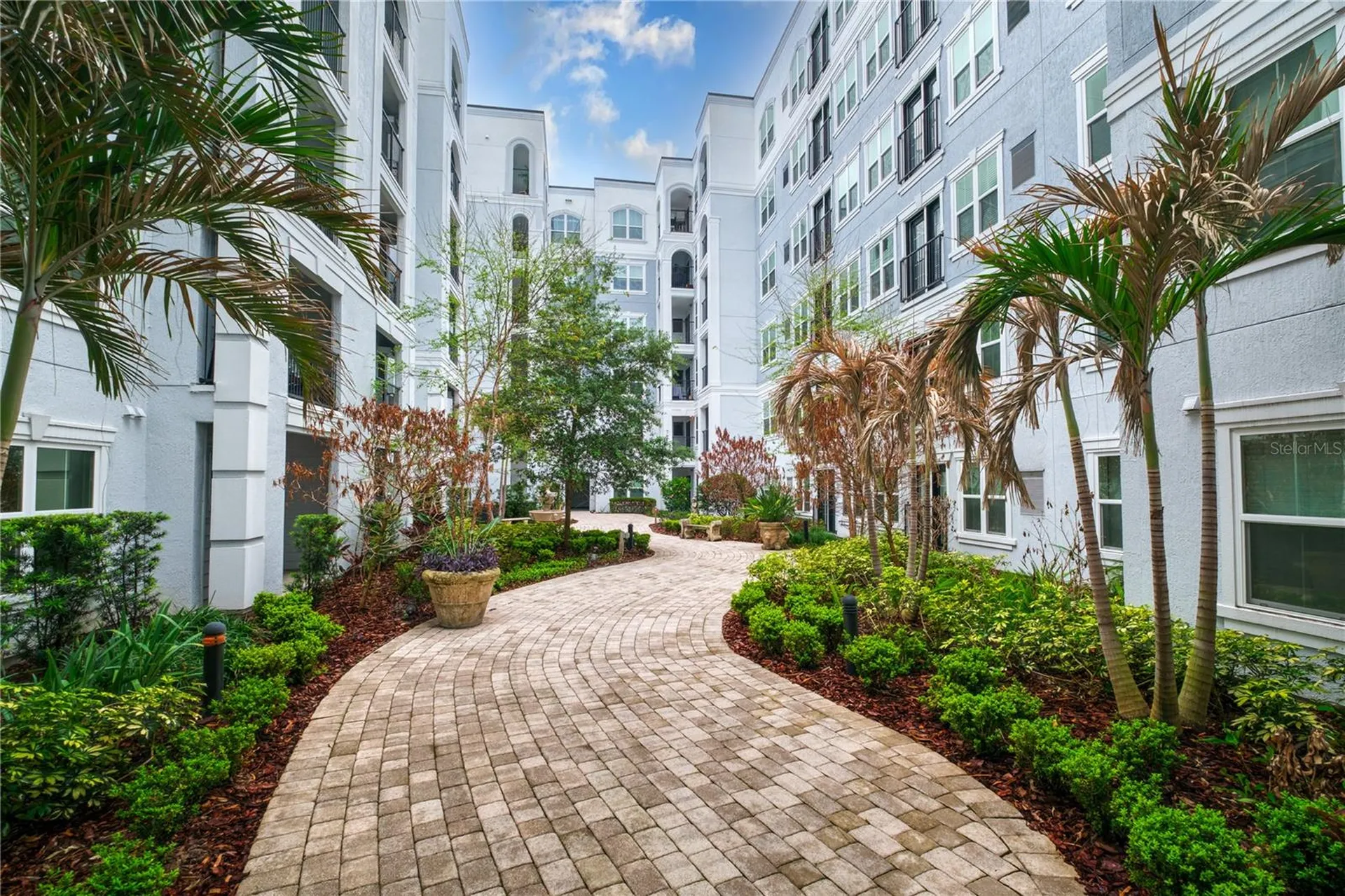 300 E South Street Orlando FL 32801