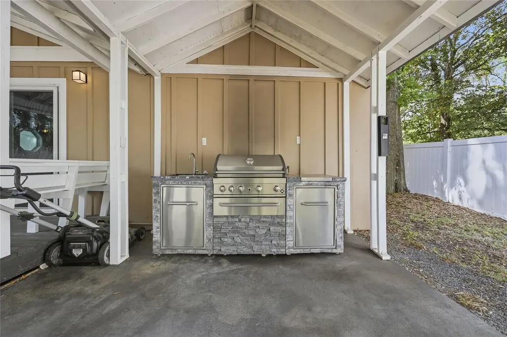 403 NE 9 Street Gainesville FL 32601