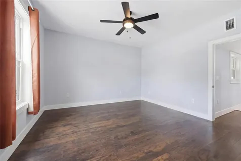 403 NE 9 Street Gainesville FL 32601