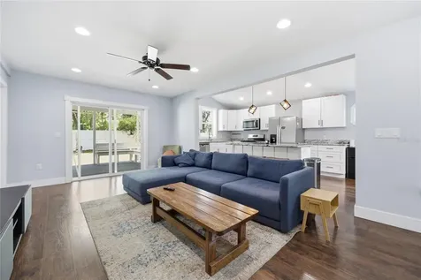 403 NE 9 Street Gainesville FL 32601