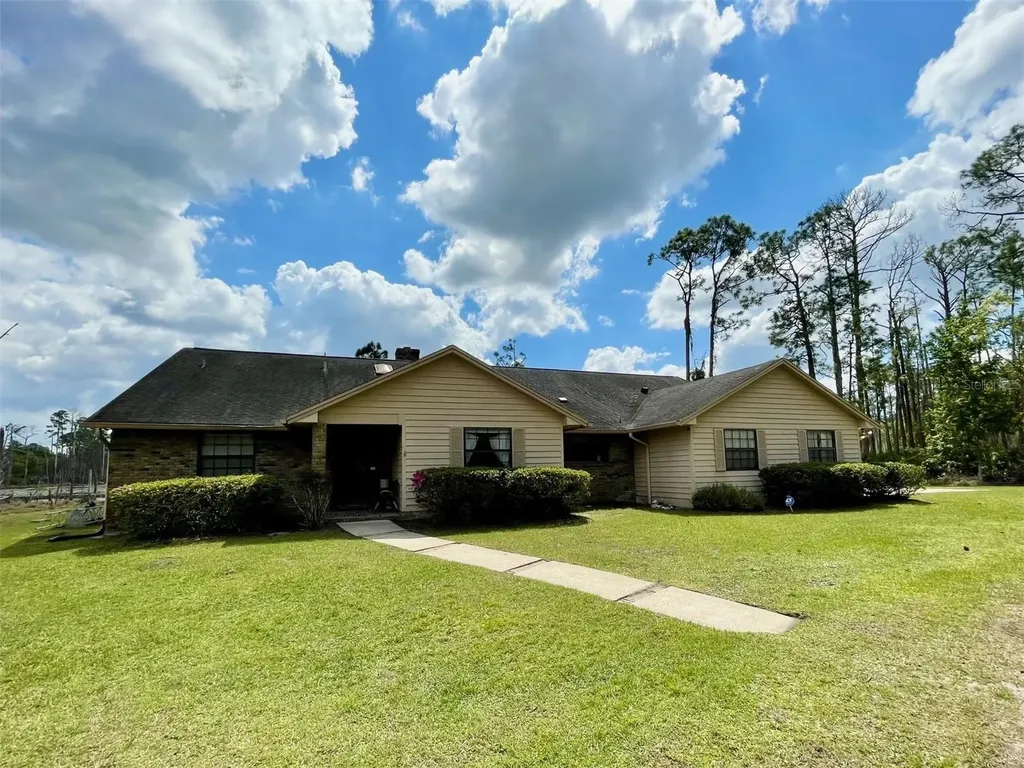 349 Seminole Woods Boulevard Geneva FL 32732