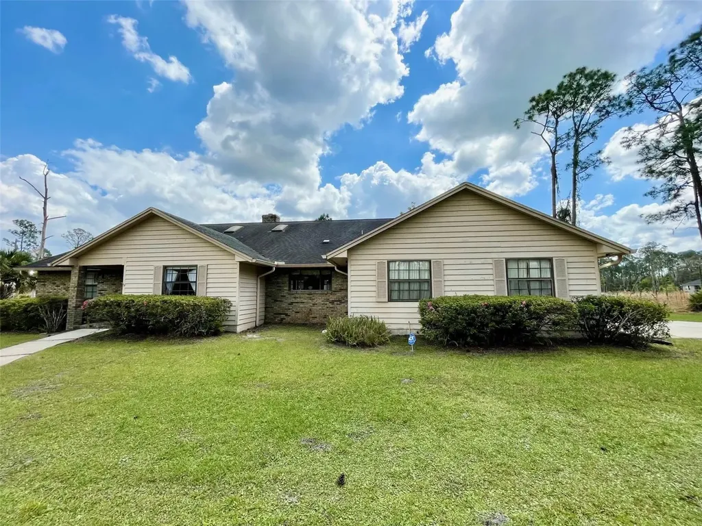 349 Seminole Woods Boulevard Geneva FL 32732