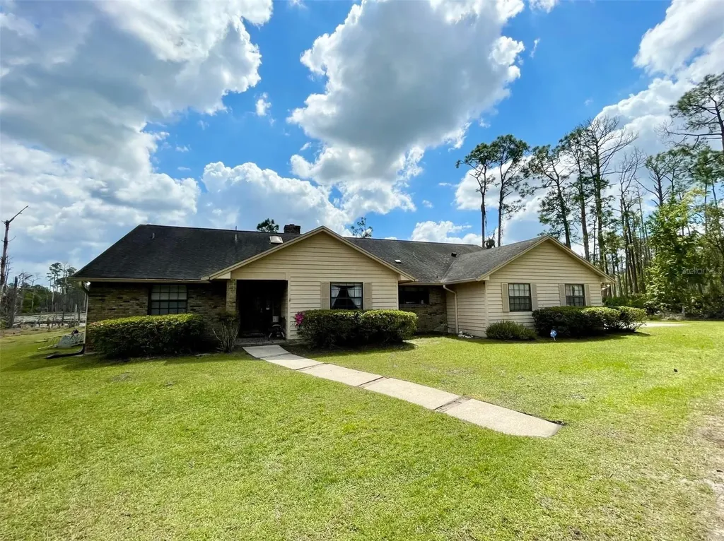 349 Seminole Woods Boulevard Geneva FL 32732