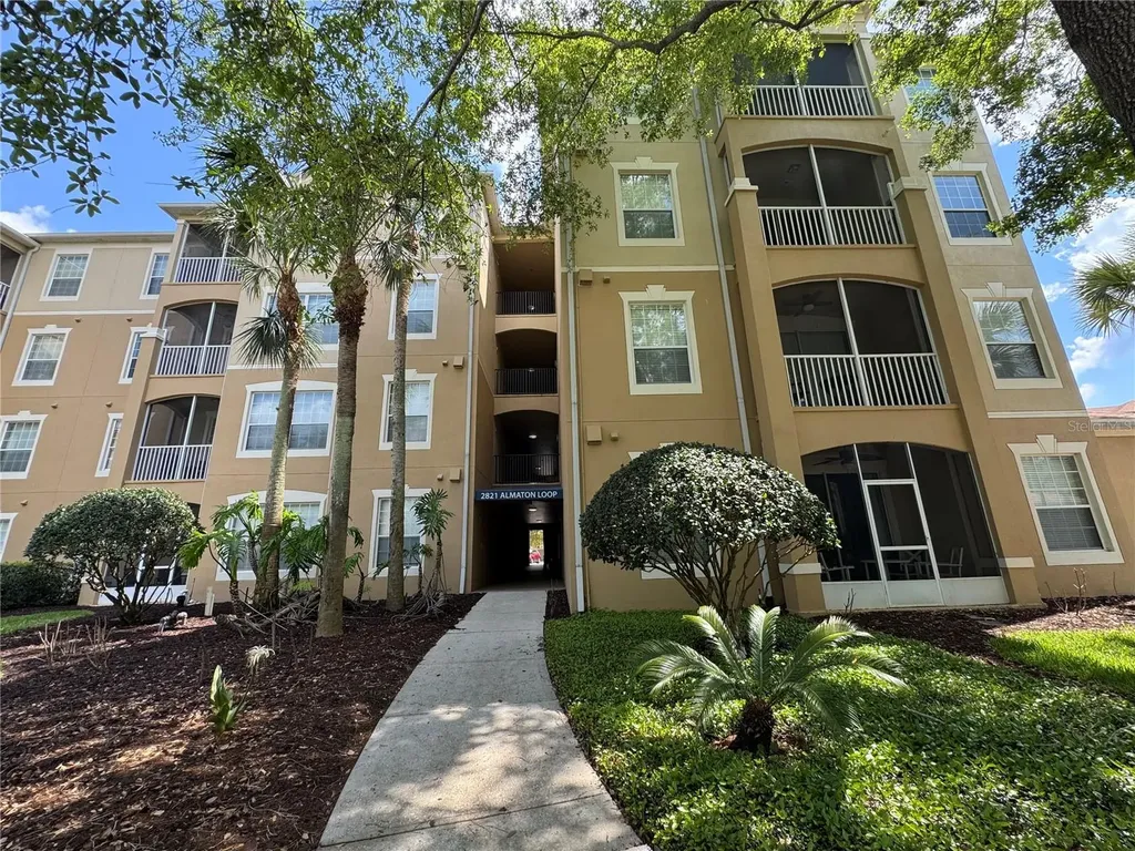 2821 Almaton Loop Kissimmee FL 34747