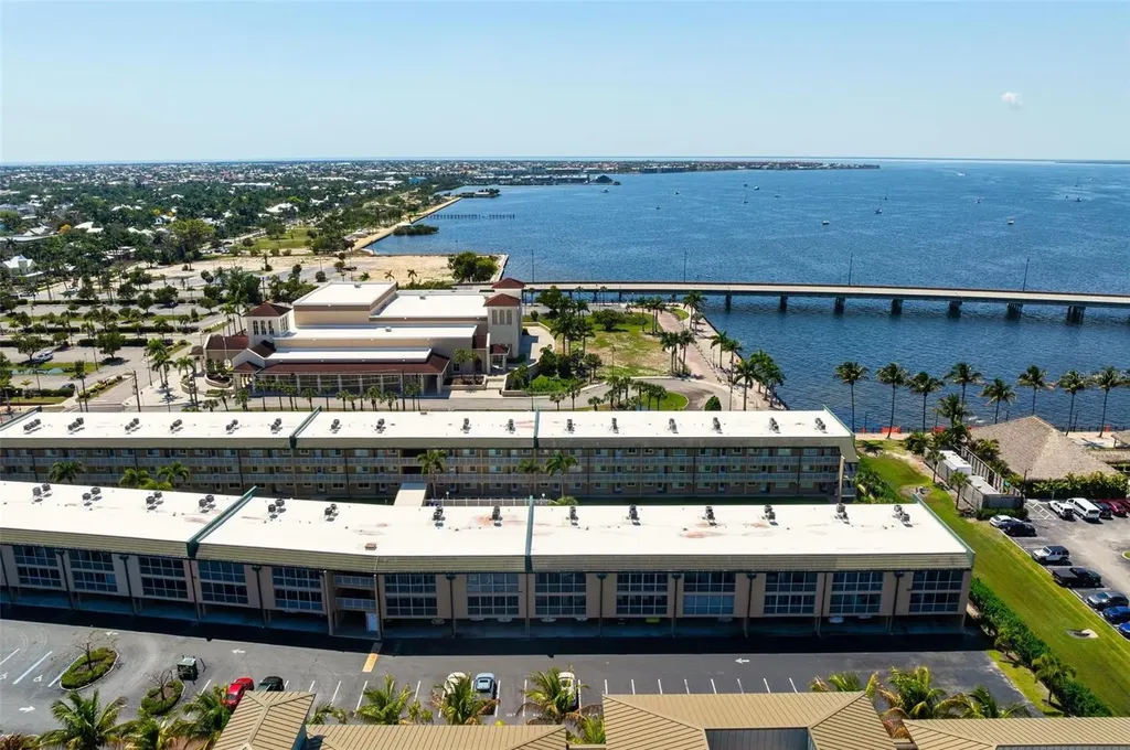 150 Harborside Avenue Punta Gorda FL 33950