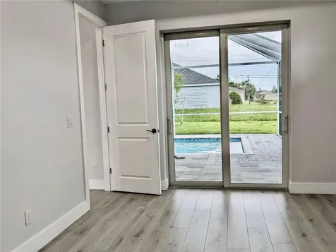 3027 SW 16th Place Cape Coral FL 33914