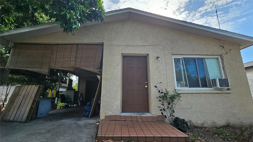 15699 Avalon Avenue Clearwater FL 33760