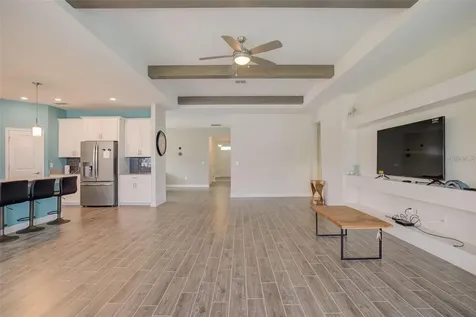 4693 Fairy Tale Circle Kissimmee FL 34746