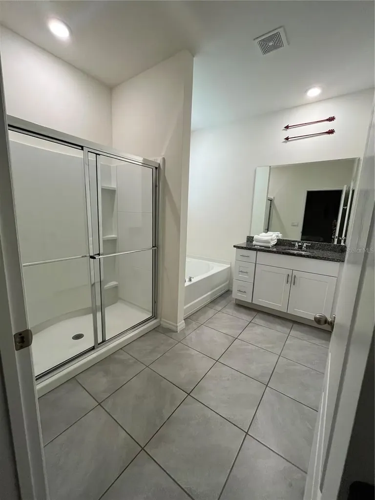 5117 Oakbourne Avenue Davenport FL 33837