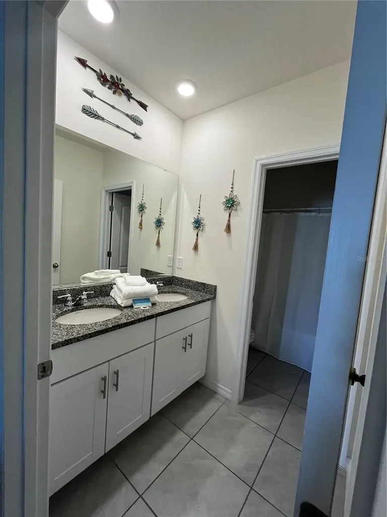 5117 Oakbourne Avenue Davenport FL 33837