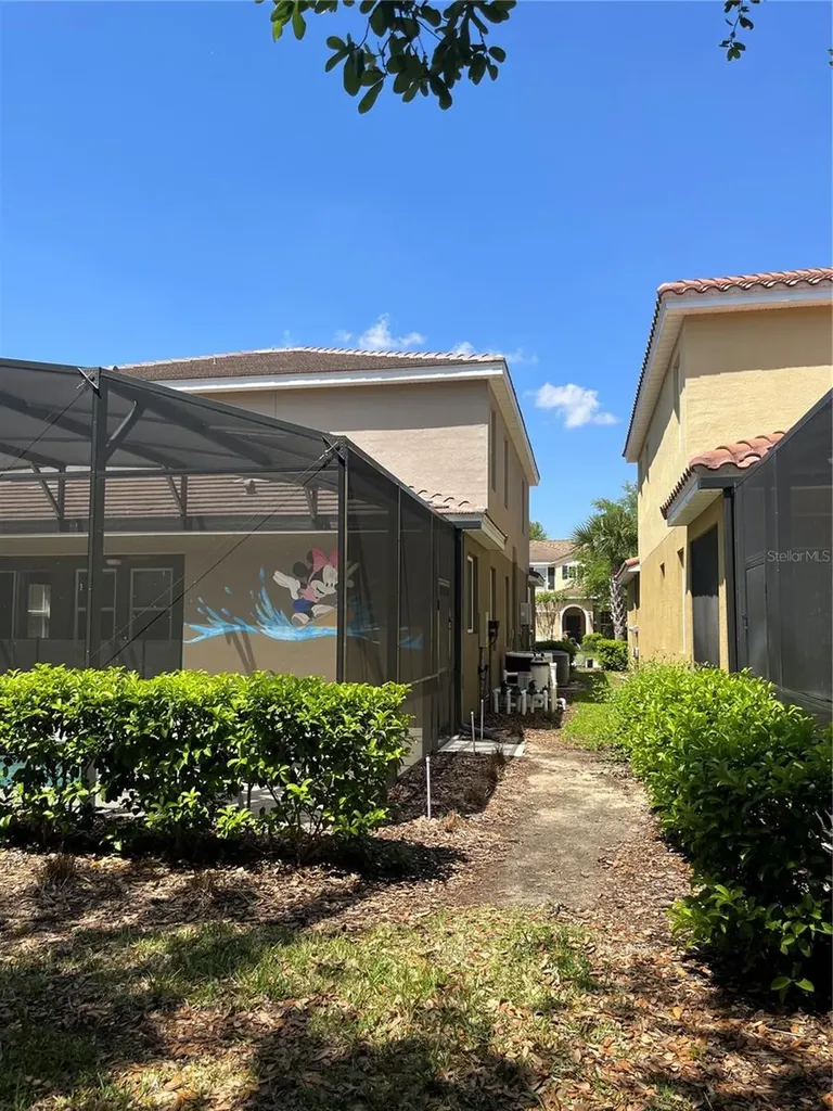 5117 Oakbourne Avenue Davenport FL 33837