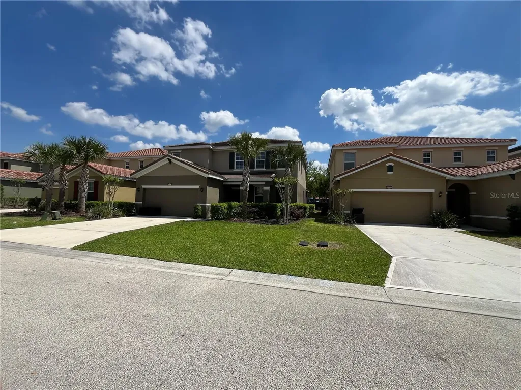 5117 Oakbourne Avenue Davenport FL 33837