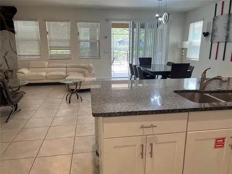 5117 Oakbourne Avenue Davenport FL 33837