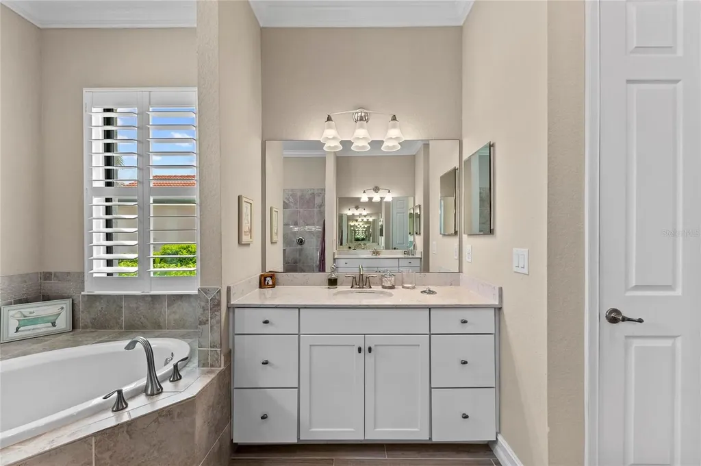 10832 Whisk Fern Drive Venice FL 34293