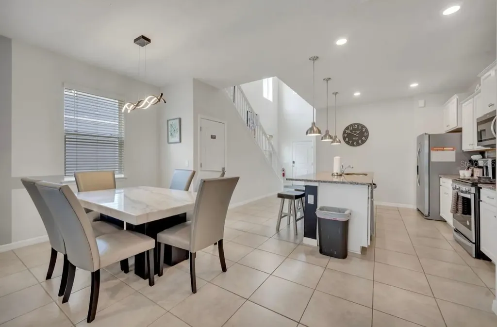 7204 Oakmoss Loop Davenport FL 33837