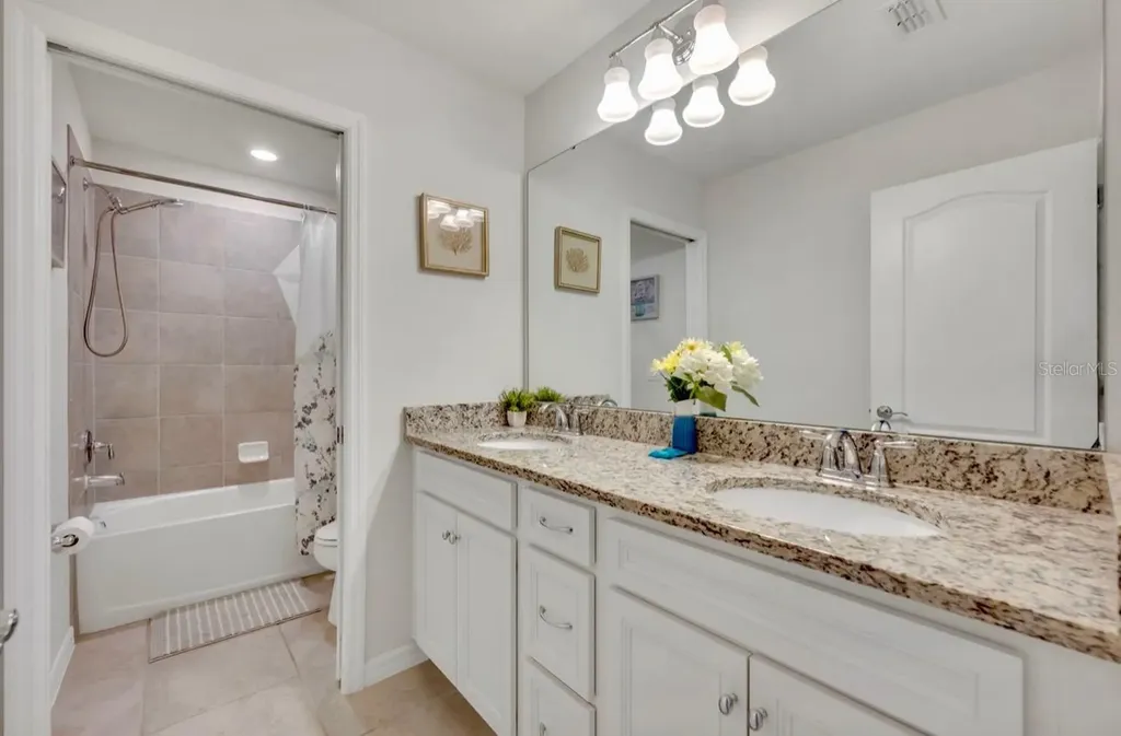 7204 Oakmoss Loop Davenport FL 33837