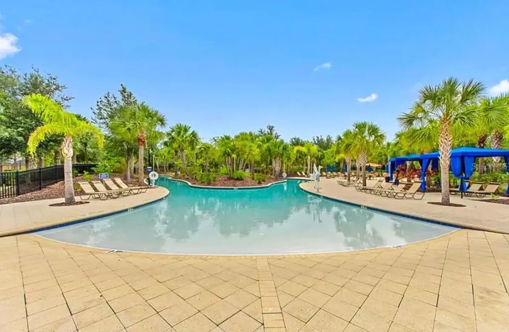 7204 Oakmoss Loop Davenport FL 33837
