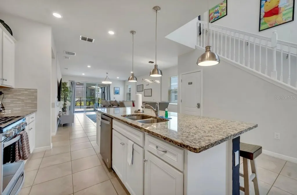 7204 Oakmoss Loop Davenport FL 33837