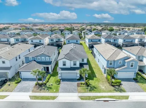 7204 Oakmoss Loop Davenport FL 33837