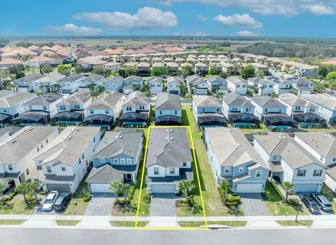 7204 Oakmoss Loop Davenport FL 33837