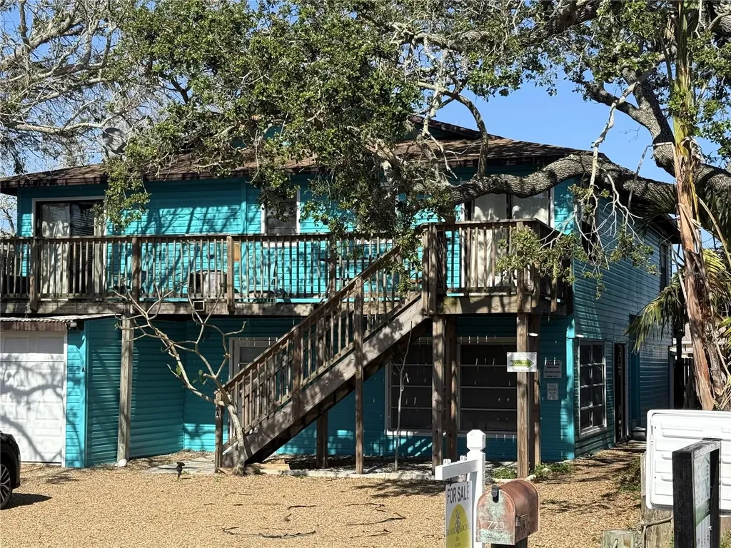 725 1st Street Indian Rocks Beach FL 33785