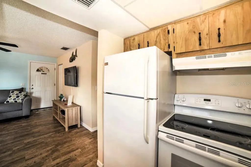 725 1st Street Indian Rocks Beach FL 33785