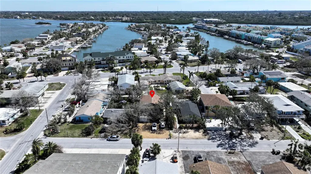 725 1st Street Indian Rocks Beach FL 33785