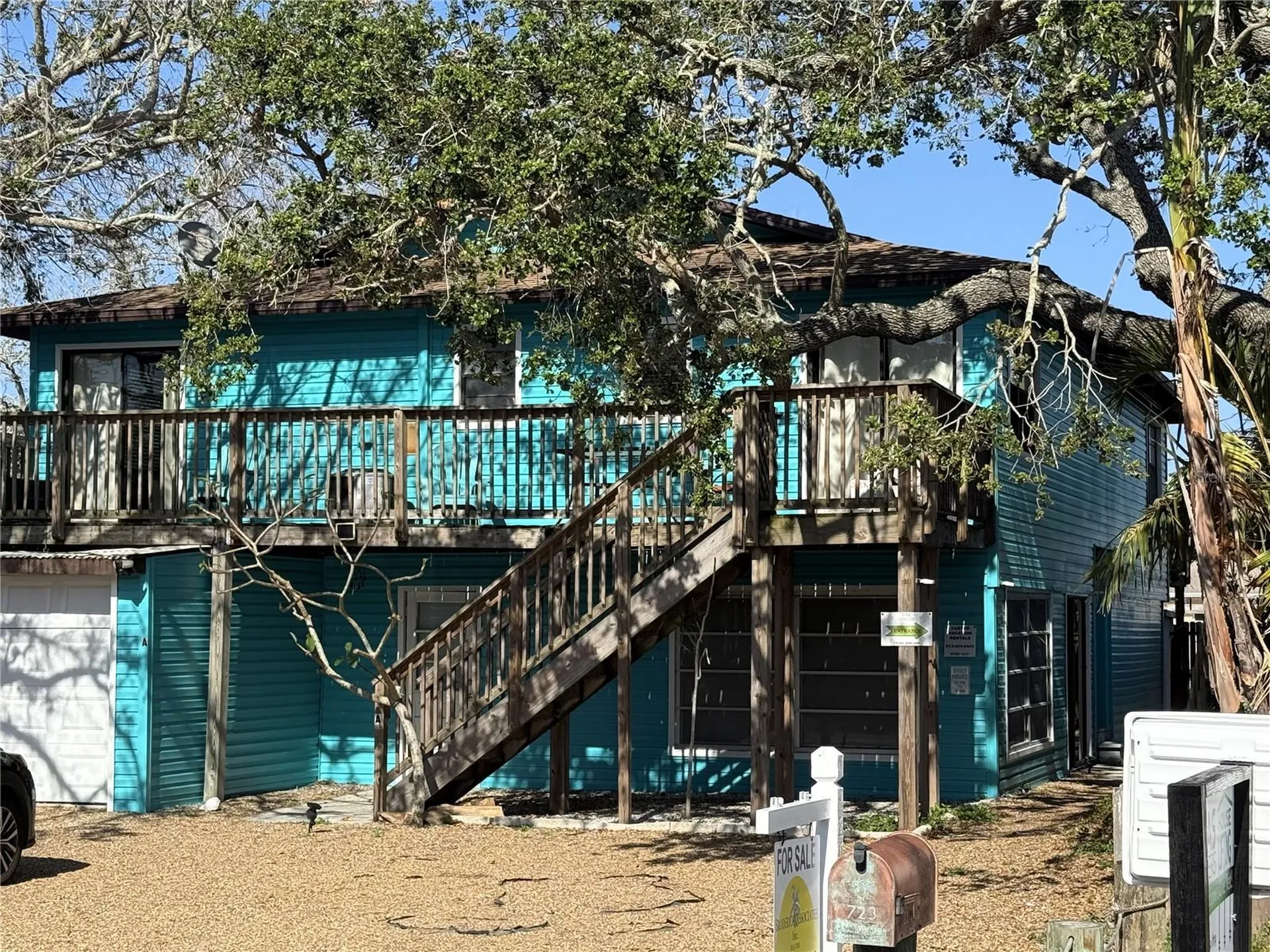 725 1st Street Indian Rocks Beach FL 33785