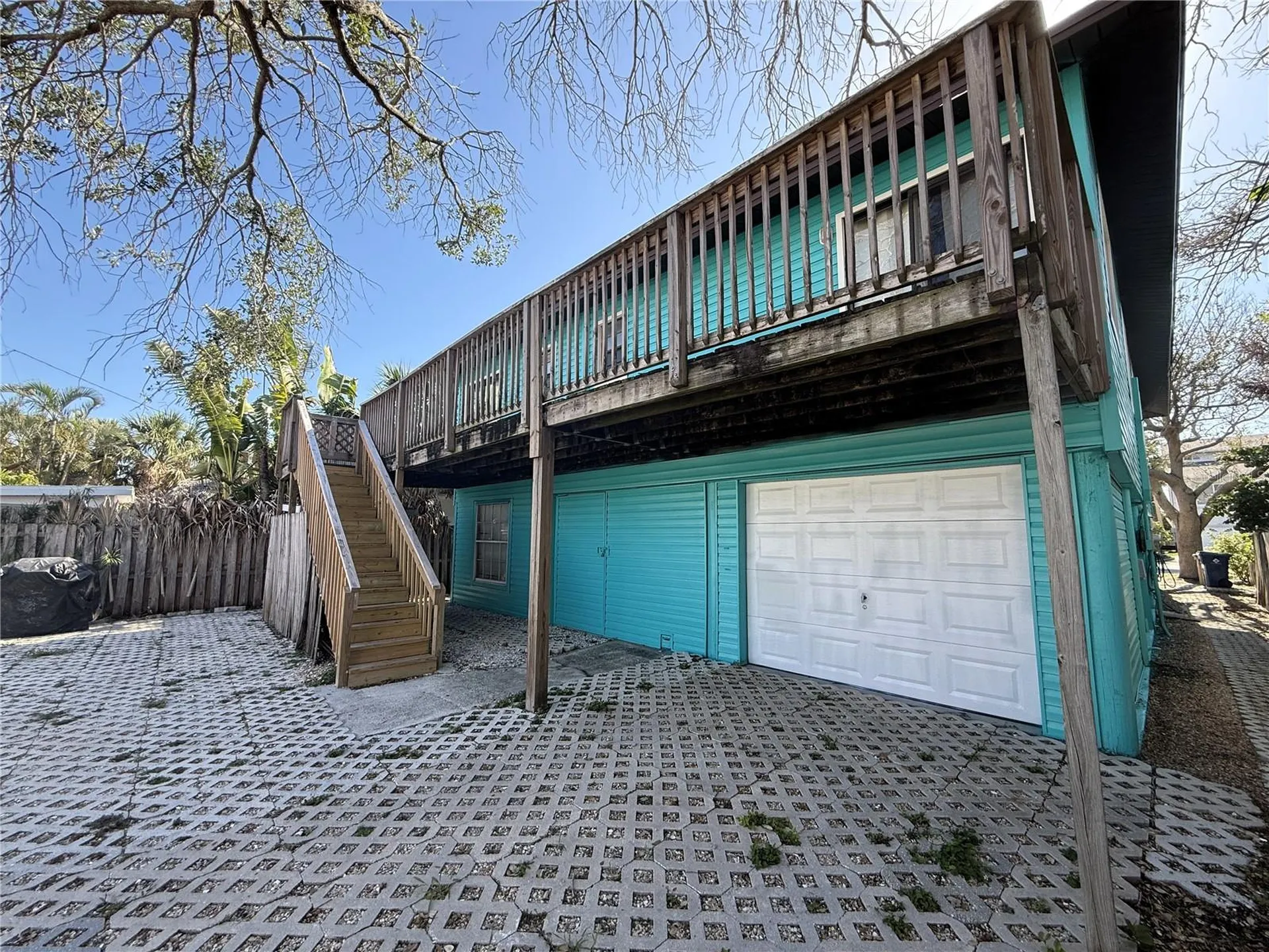 725 1st Street Indian Rocks Beach FL 33785