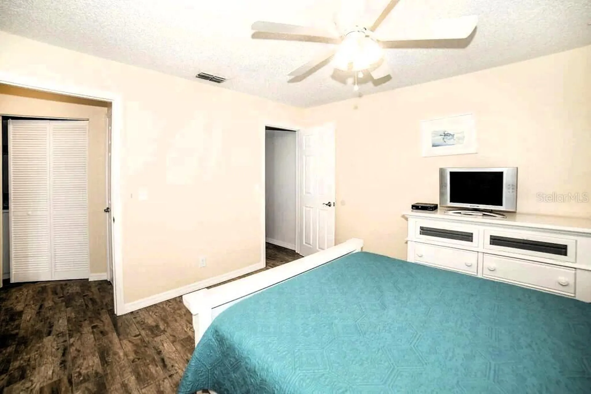 725 1st Street Indian Rocks Beach FL 33785