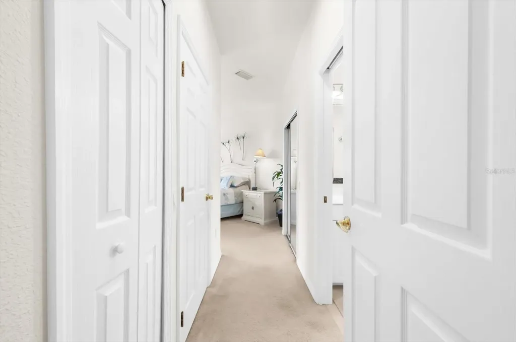 4500 Streamside Court Sarasota FL 34238