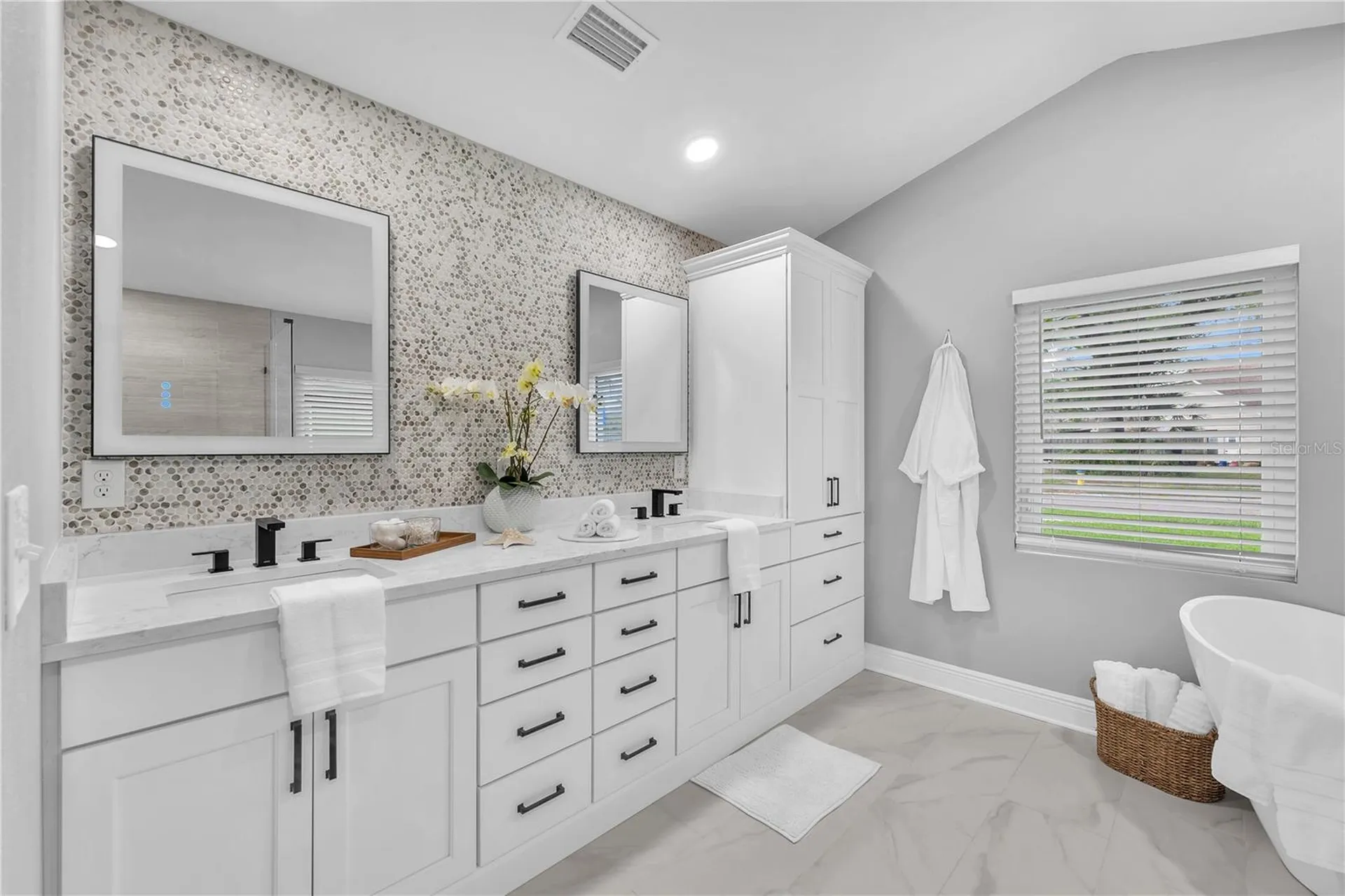 3834 Cold Creek Drive Valrico FL 33596